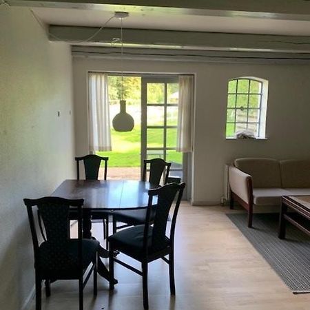 Apartamento Dyrlundgard Helsinge Exterior foto