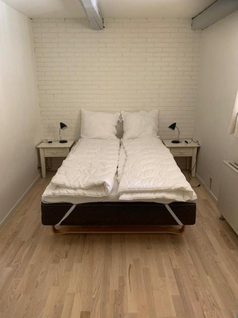 Apartamento Dyrlundgard Helsinge Exterior foto