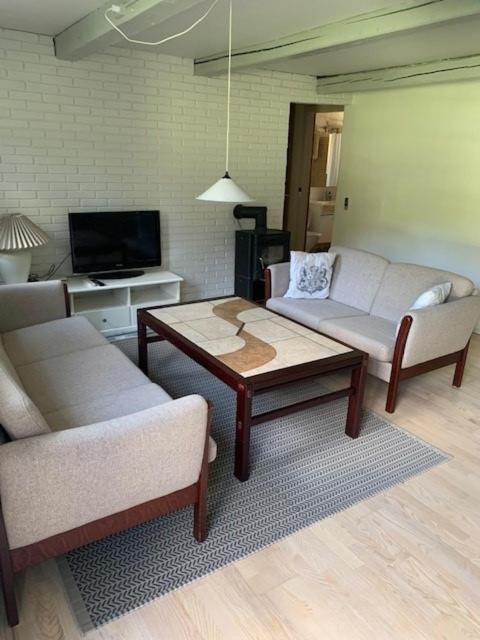 Apartamento Dyrlundgard Helsinge Exterior foto
